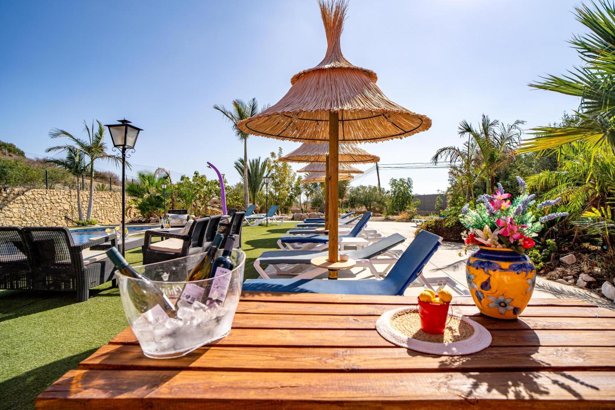 Villa Adelina En Turre, Almeria, Villa De Lujo Con Piscina Privada Cerca De Las Playas De Mojacar Exterior photo
